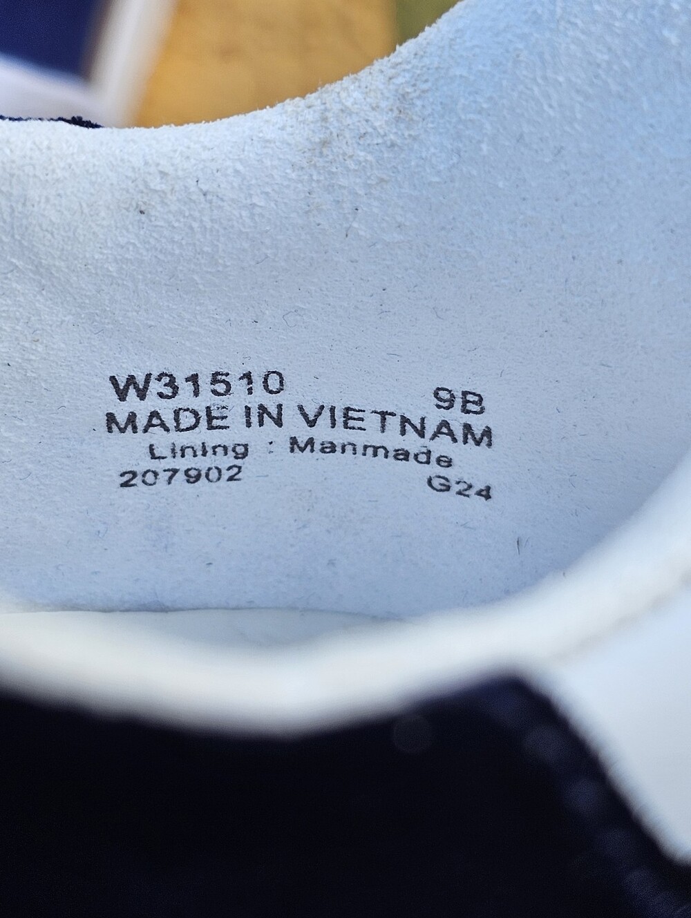 Cole Haan GrandPro Navy Velvet Fashion Sneakers White Sole Women's Size 9B - Picture 11 of 11